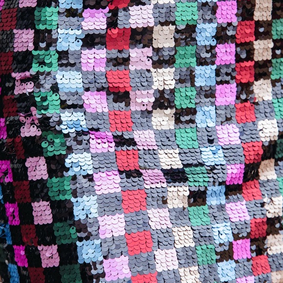 VICI | New York Minute Tank - Picture 9 of 9